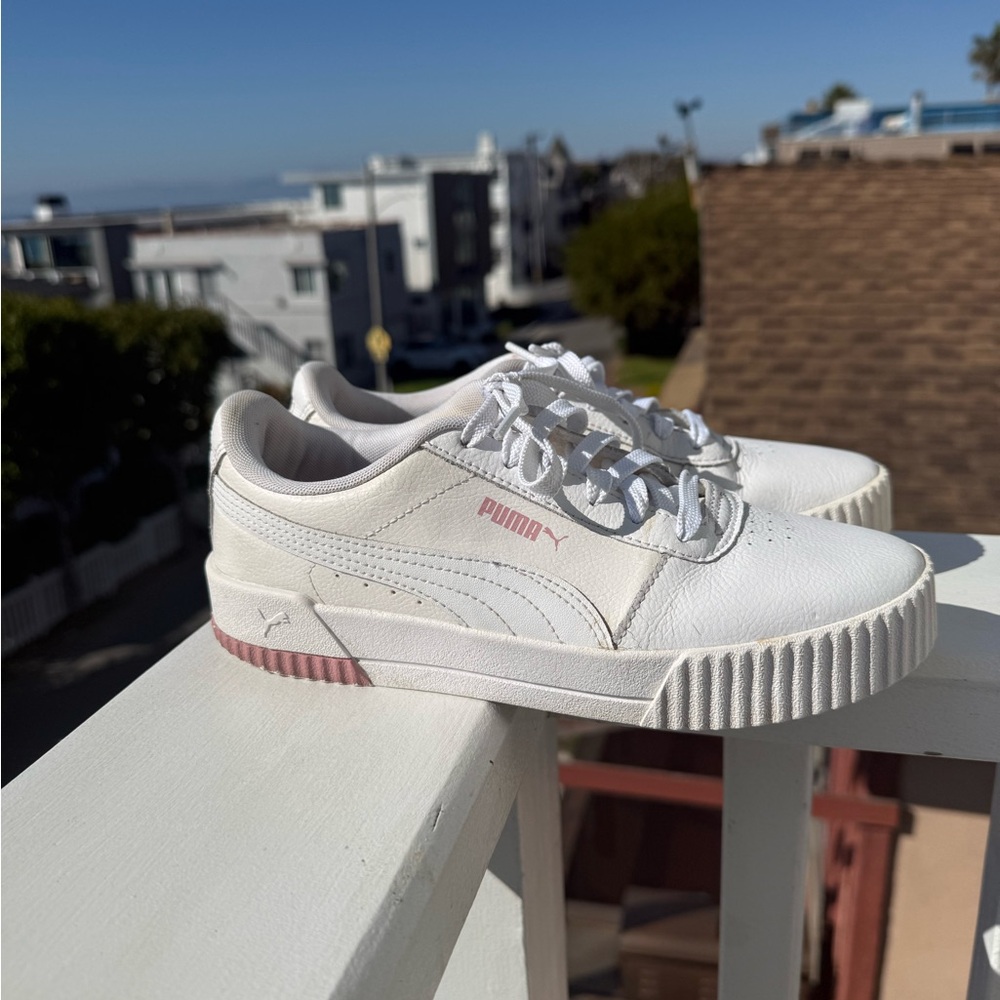 Women’s Puma Carina Leather Sneakers